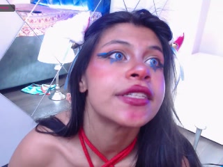 LucyLewis - Wideo VIP - 352228384