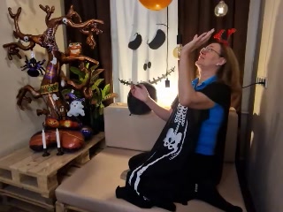 HolyMilfa - Kostenlose Videos - 357683653