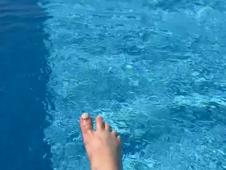 360151556